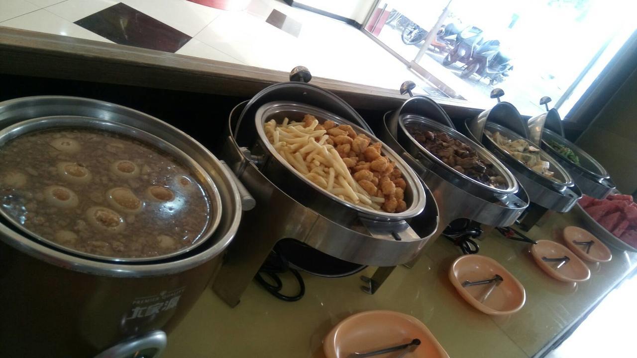 푸티 커머셜 호텔 룽탄 외부 사진